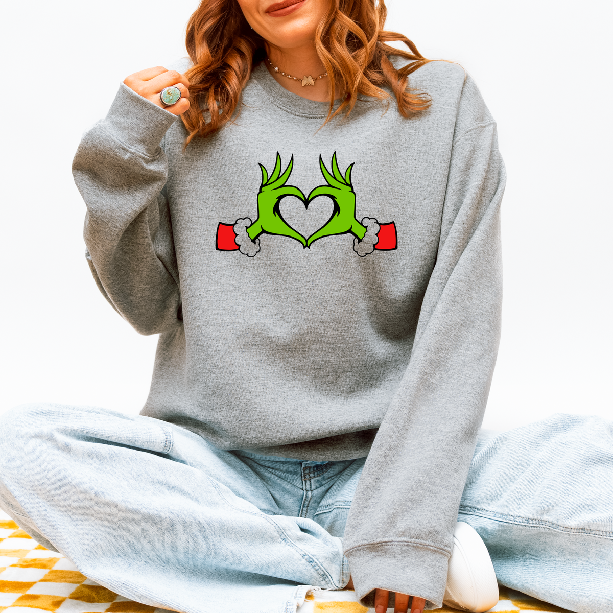 Grinch Heart Hands