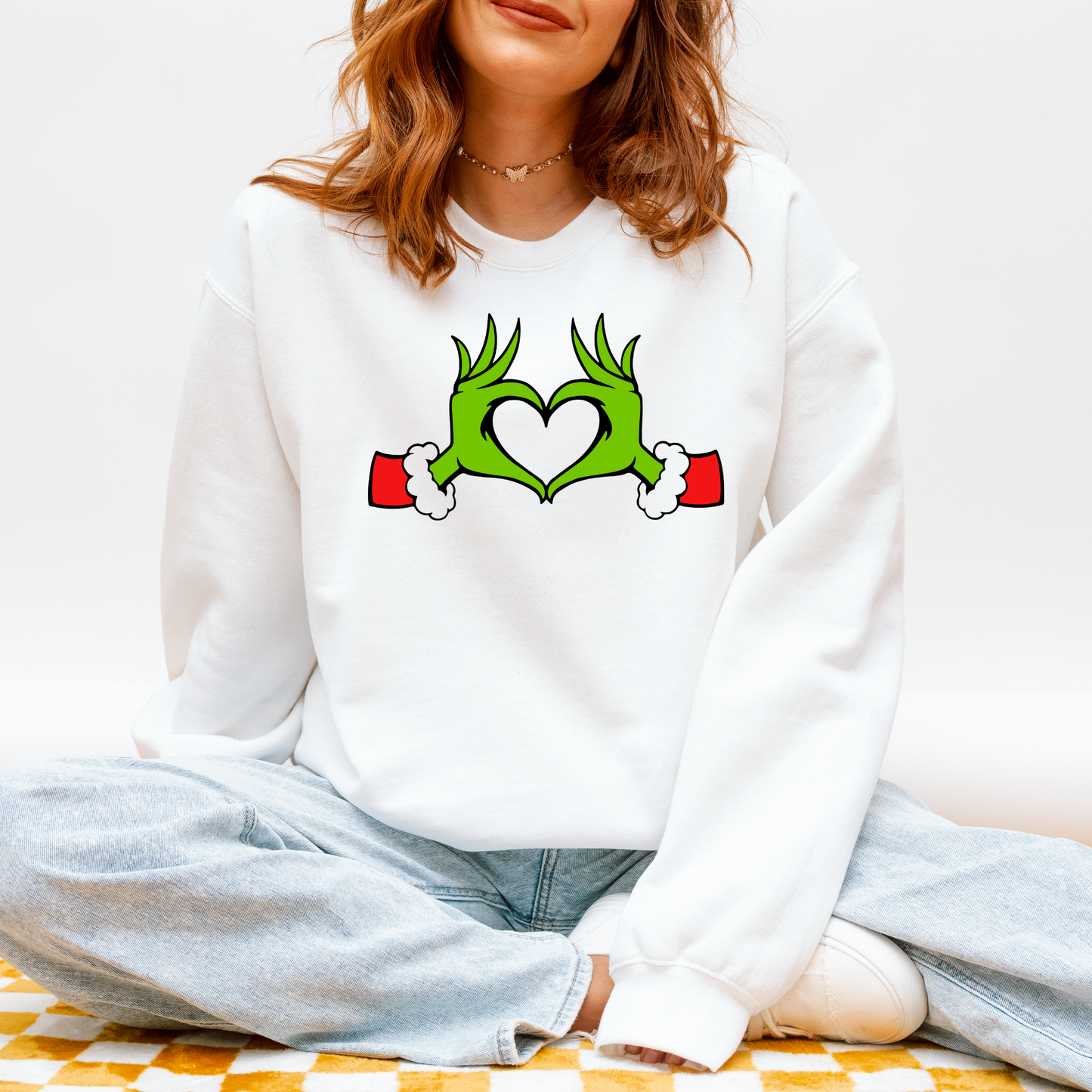 Grinch Heart Hands